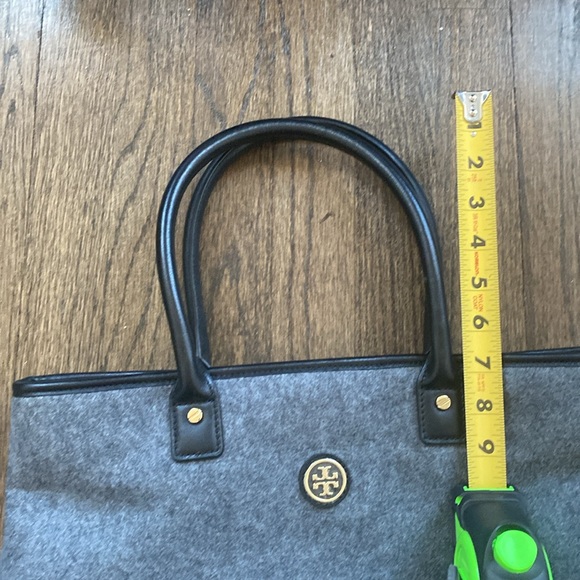 Tory Burch Gray Wool Flannel Tote Bag - Picture 8 of 8
